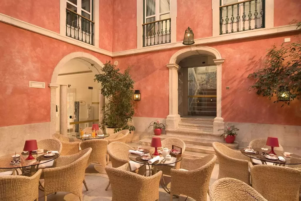 Hotel Real Palácio lança brunch pet friendly solidário em Lisboa